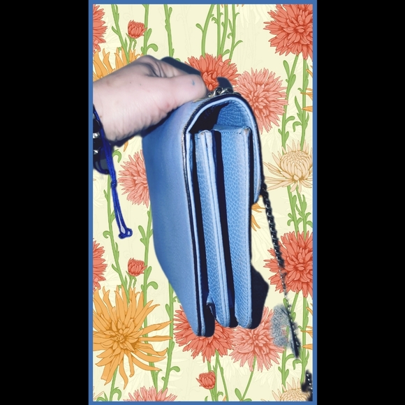 Authentic Gucci BLUE CALFSKIN LEATHER HANDBAG - Picture 11 of 13